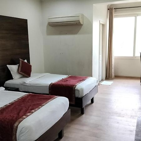 66 Residencey Divisione di Divisione di Jaipur Esterno foto