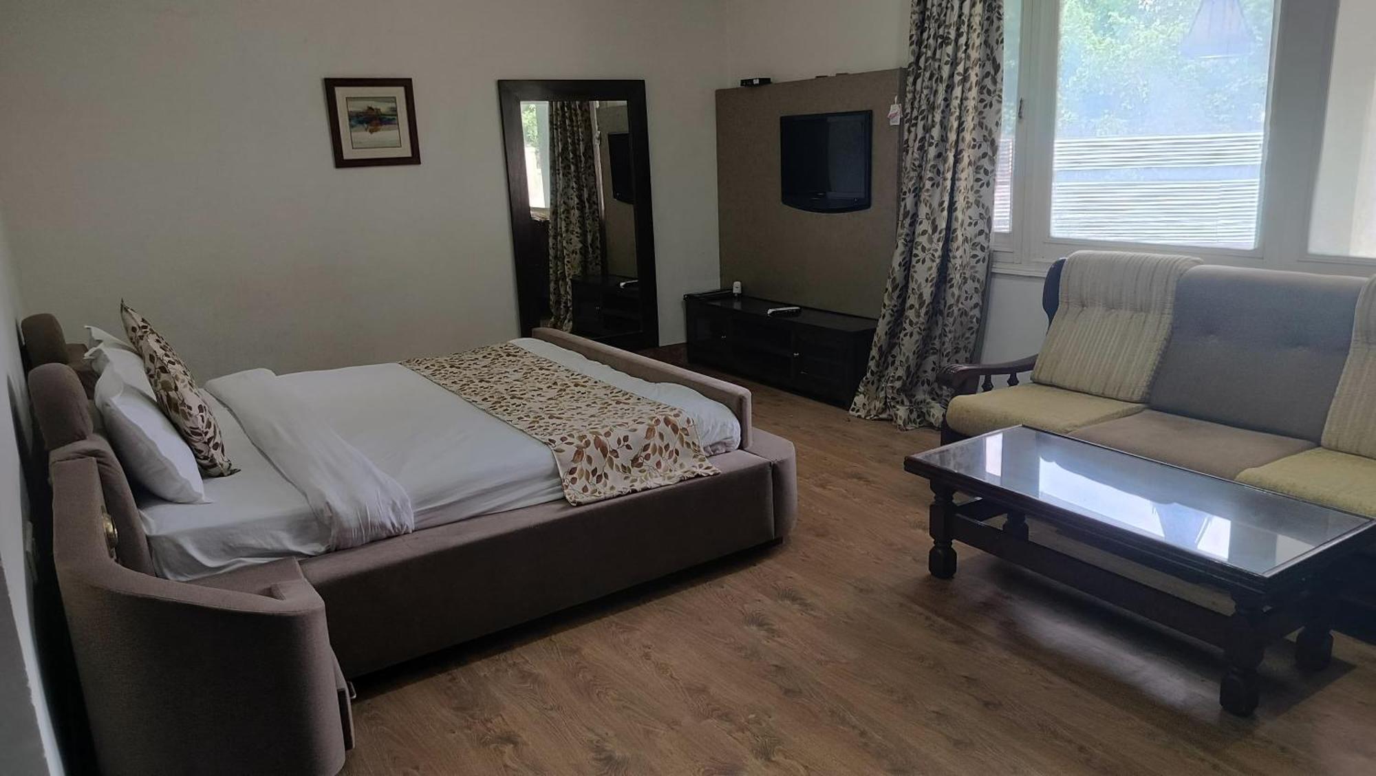 66 Residencey Divisione di Divisione di Jaipur Esterno foto