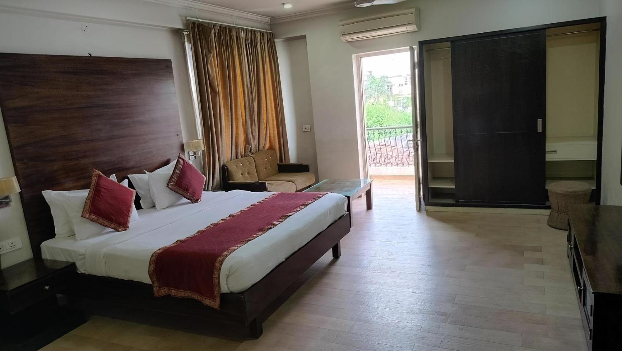 66 Residencey Divisione di Divisione di Jaipur Esterno foto